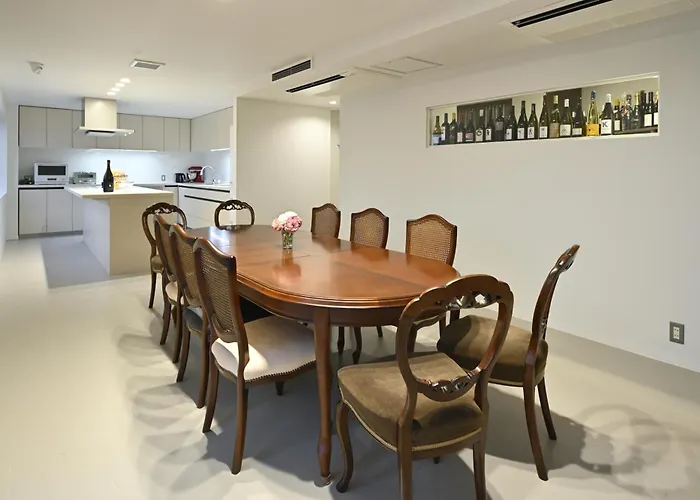 Mont-モン-Kamogawa Stay And Hotel
